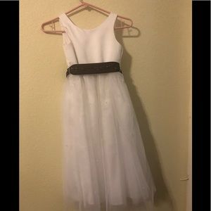 David’s Bridal Flower Girl Dress